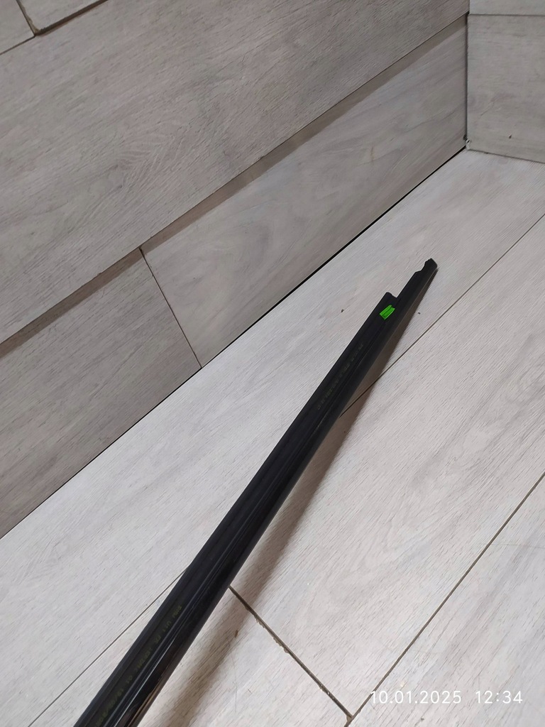 фото №7, 10895. bmw x1 u11 молдинг ущільнювач правий перед 9451534