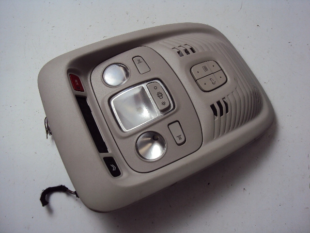 фото №1, Лампа потолочный citroen c3 aircross