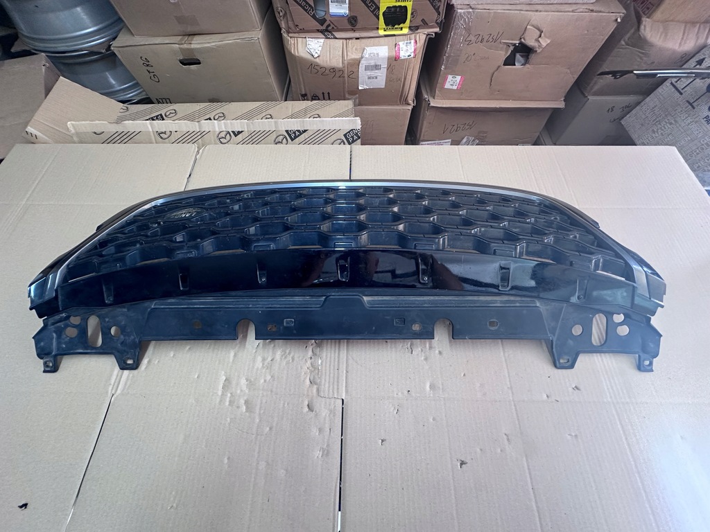 фото №4, Решётка радиатора решётка радиатора range rover velar l560 j8a2-8200-be