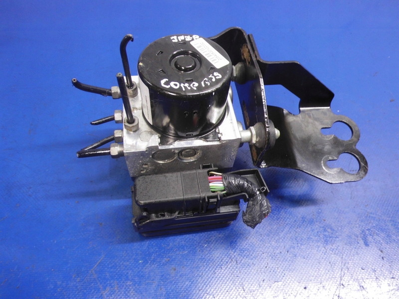 фото №1, Насос тормозная abs p04877036ae jeep compass i 06-15r