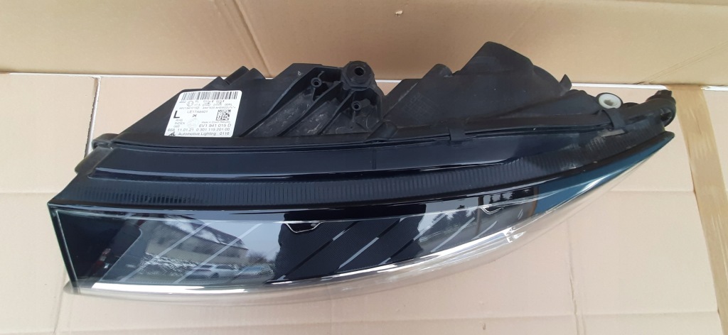 фото №6, Лампа перед левая skoda fabia iii lift led 17-