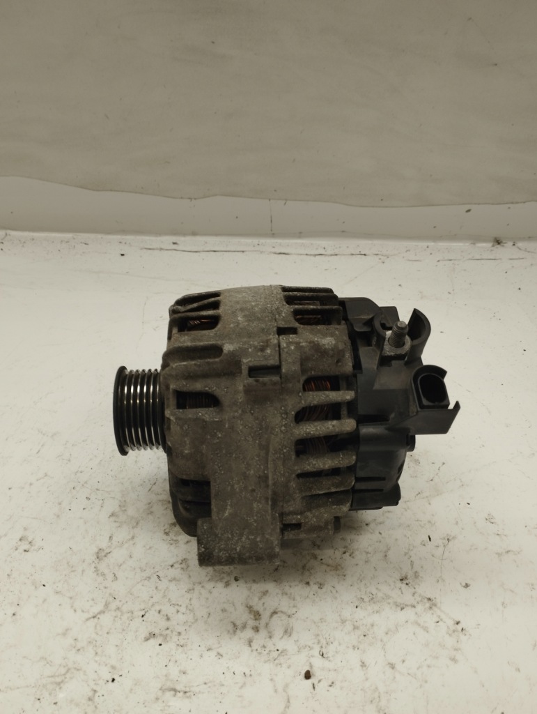 Ford fiesta mk7 vii генератор 7g9n-10300-cc в Украине