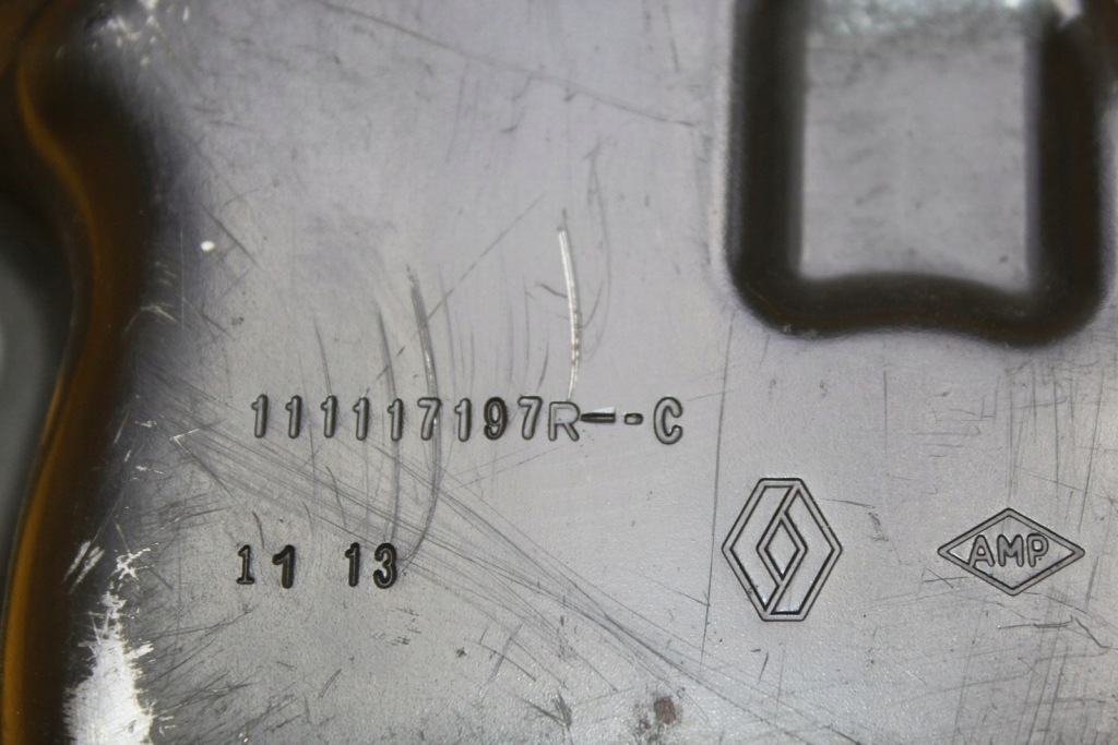 Поддон масляная renault clio iv captur dacia 0.9 tce h4ba400 111117197r с Разборки