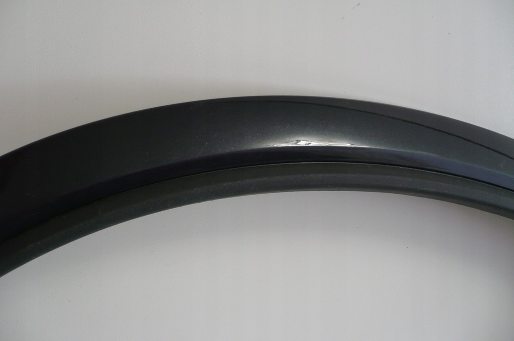 фото №7, Volvo xc90 i lift d5 awd молдинг крыла левая перед