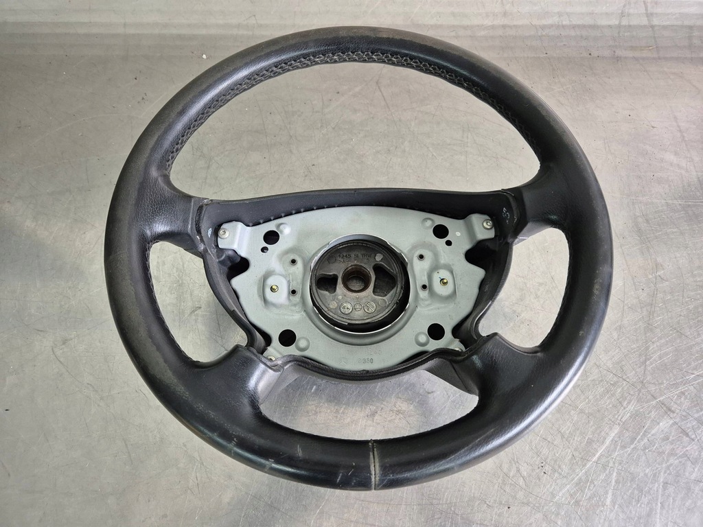 фото №1, Mercedes w211 воздуховод кожаный