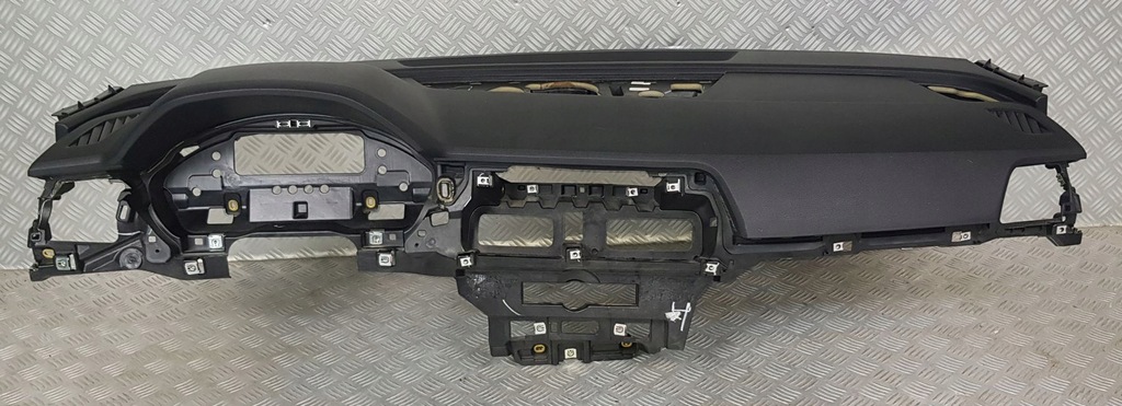 фото №6, Audi q5 80a панель приладів приладова консоль панель приладів czarna bez hud оригінал 16-23