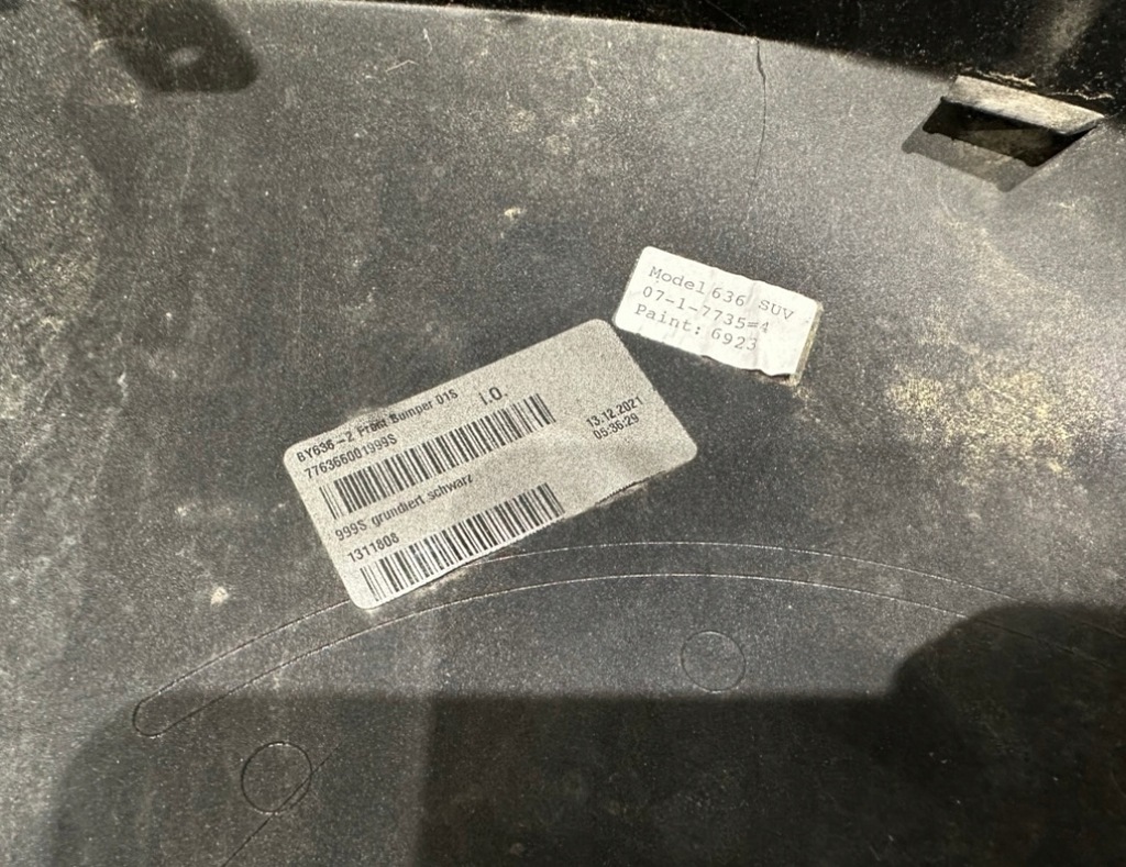 фото №11, Bentley bentayga v8 передній бампер 36a807093