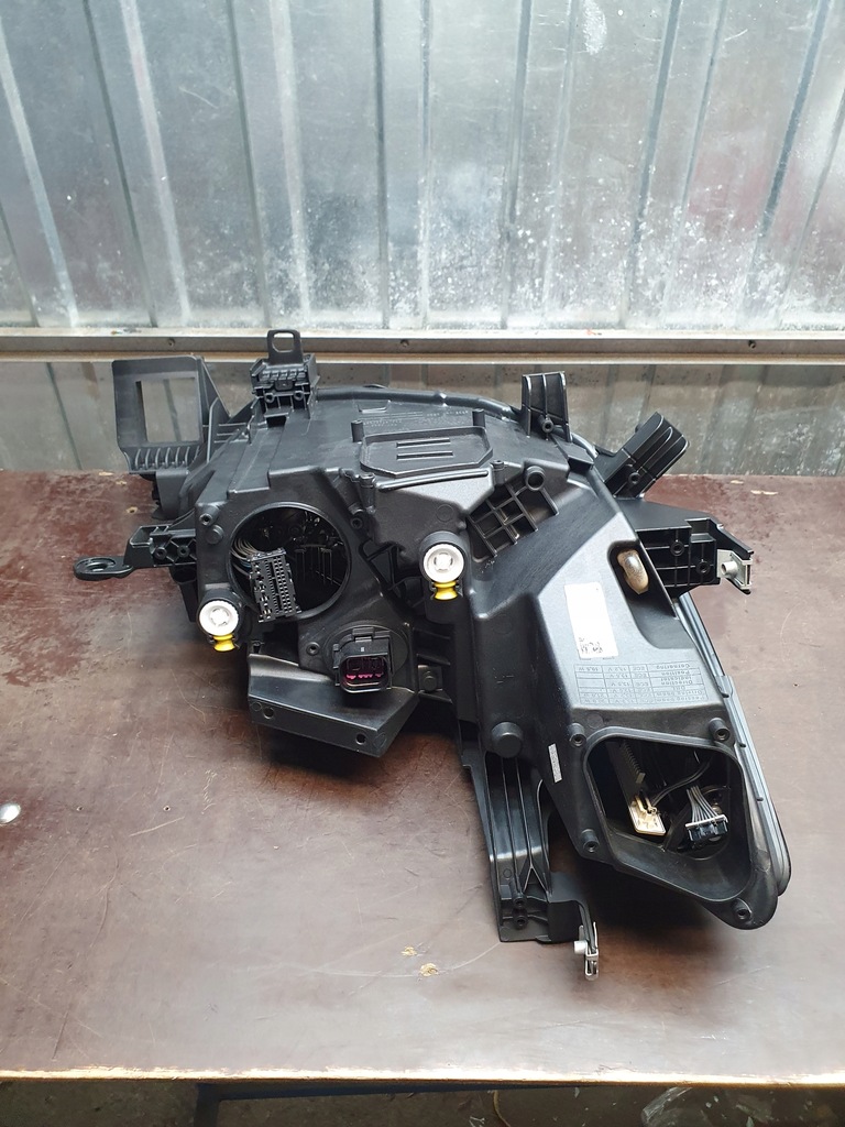 фото №15, Лампа перед левая full led cupra born 2021-