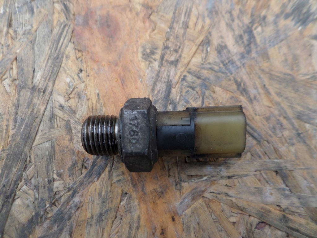 фото №1, Датчик давления масла modus renault clio 1.2 tce