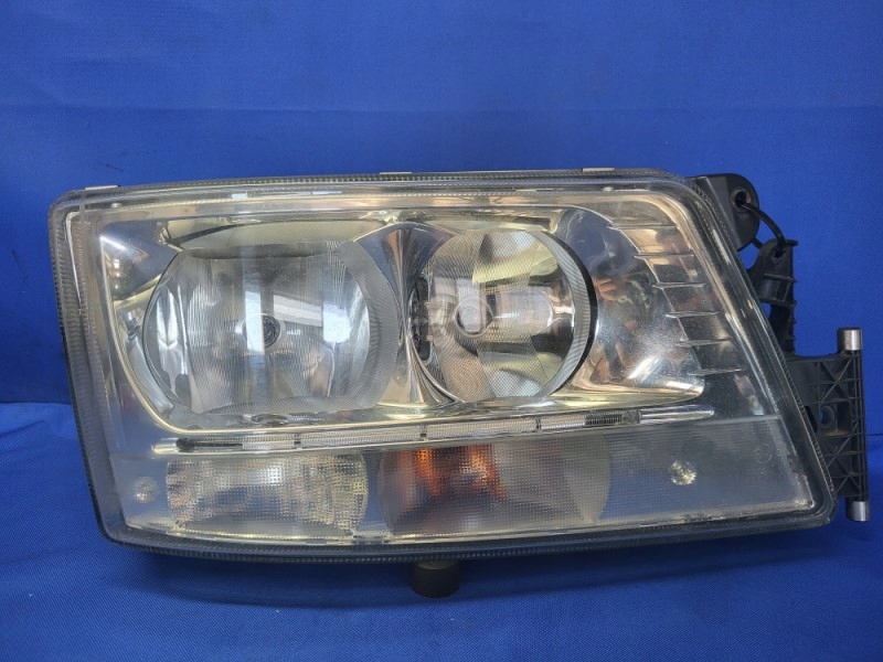 фото №1, Лампа правий перед man tgs