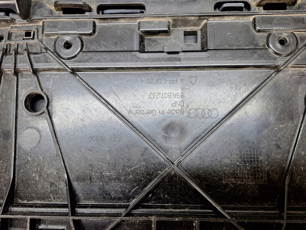 фото №12, Бампер audi q4 89a e-tron 2021-2024 оригинал оригинальный номер решётка радиатора диффузор решётка