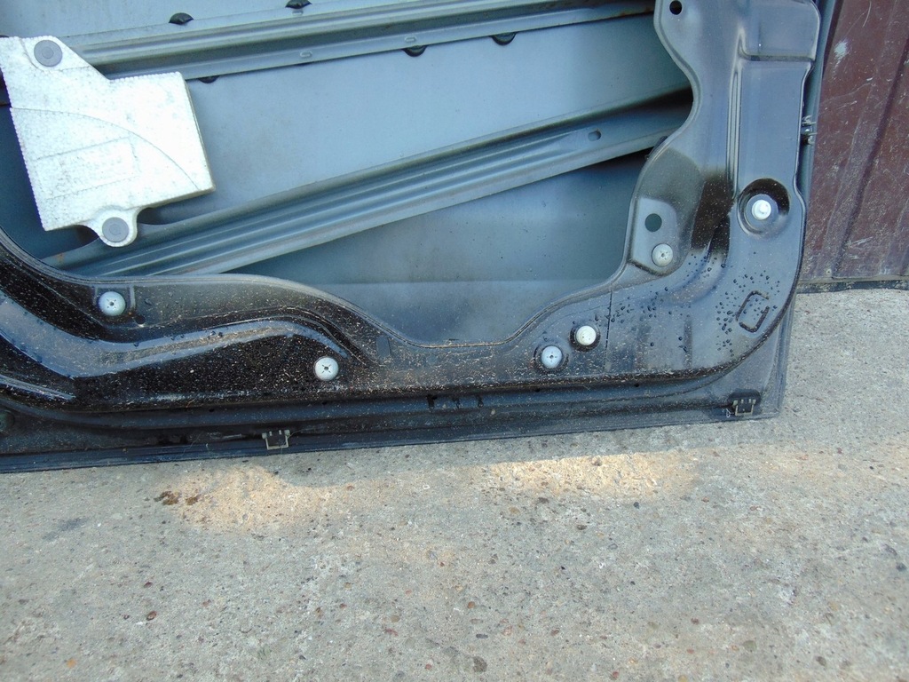 фото №14, Дверь левый перед mazda5 mazda 5 05/08 чёрные