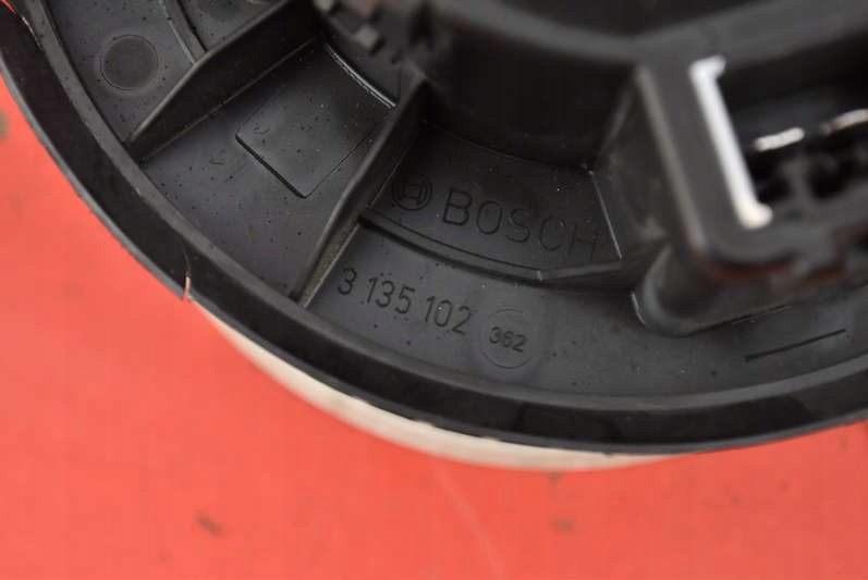 фото №7, Воздуходувка воздуха обдув eu 1s1819015d vw up 15r