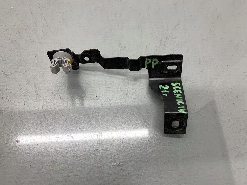 фото №4, Кронштейн фильтра топлива угольный renault scenic iv 1.3 tec 21 r 149522364r