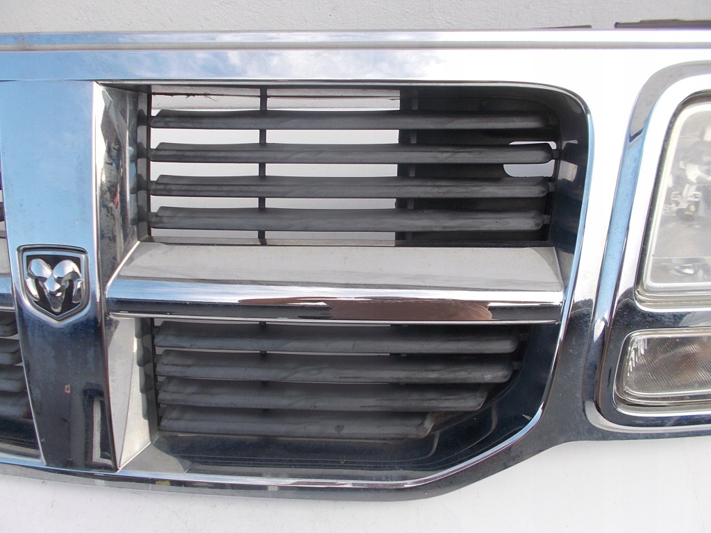 фото №5, Фара лампа перед решётка радиатора dodge nitro europa