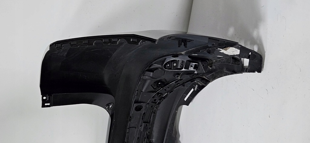 фото №13, Бампер задняя jaguar f-pace x761 lift r-dynamic 6pdc