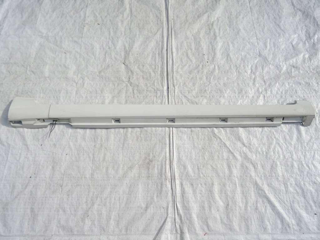 фото №1, Порог молдинг порог правая vw passat b7 sedan kombi