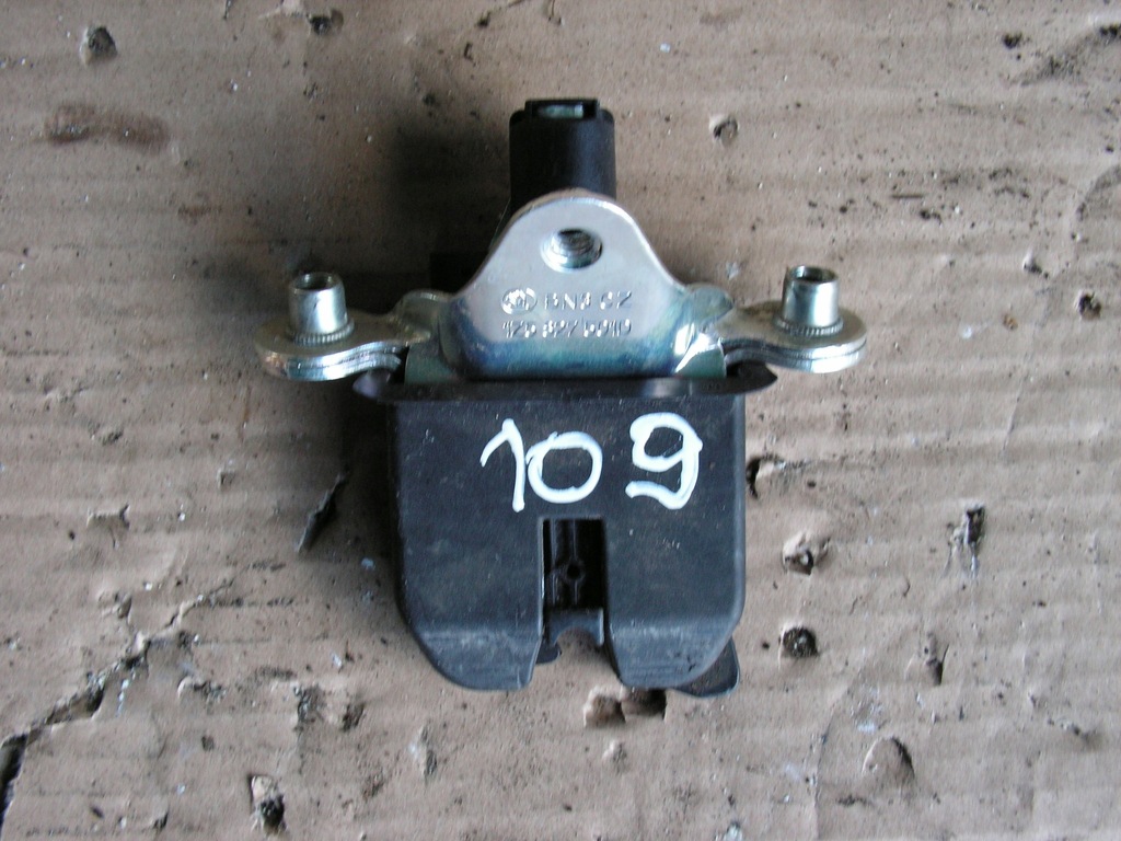 фото №1, Замок крышки skoda octavia ii fl