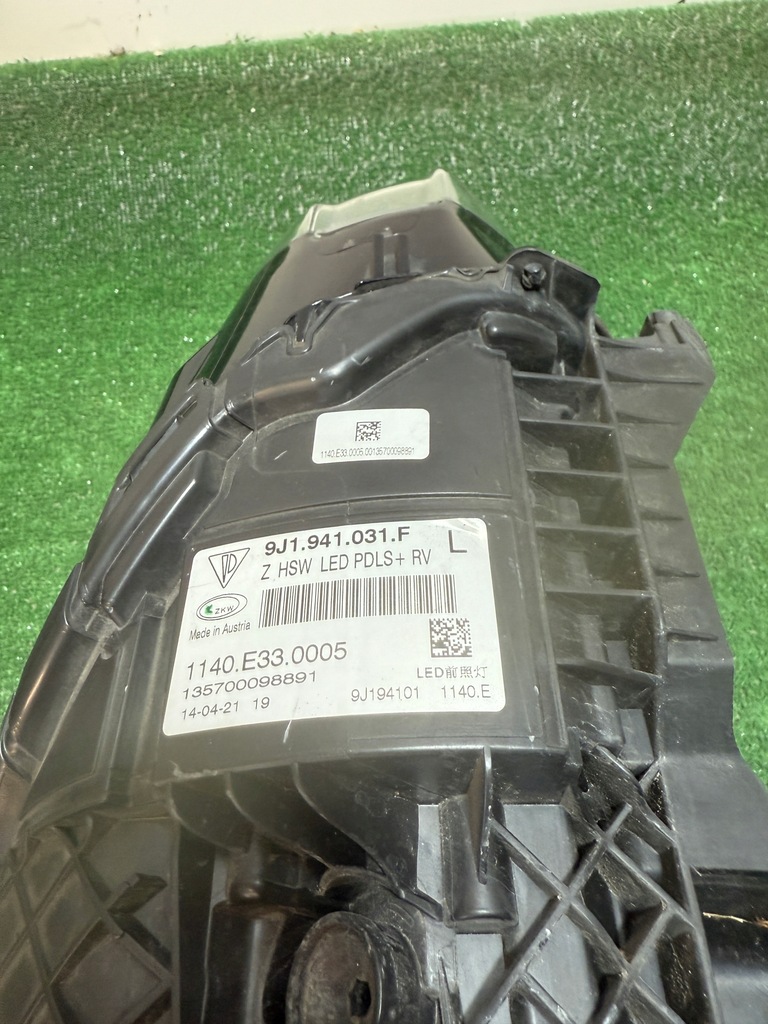 фото №9, Левая передняя лампа перед porsche taycan led bdb