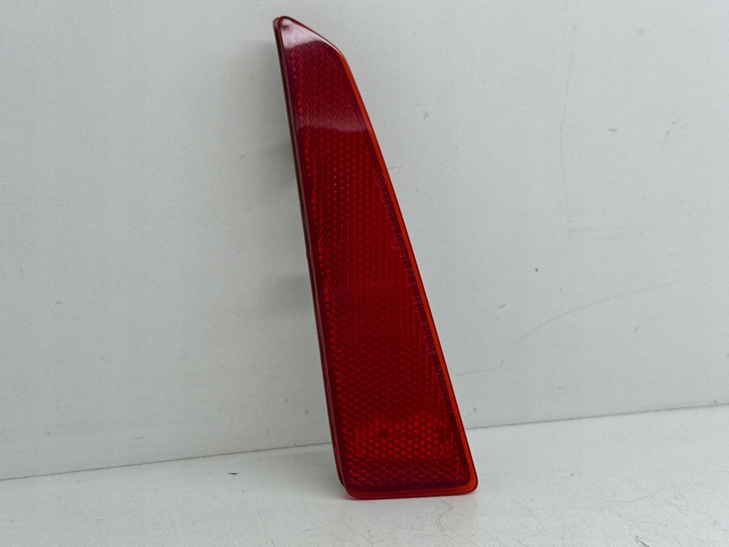 Купити Відбивач лампи задній 2018 lexus rx 450h 81910-48050