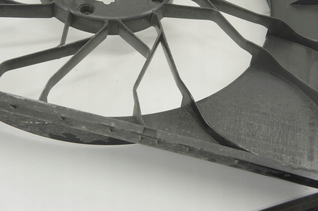 фото №6, Ez259 mercedes w251 3.0cdi корпус вентилятора