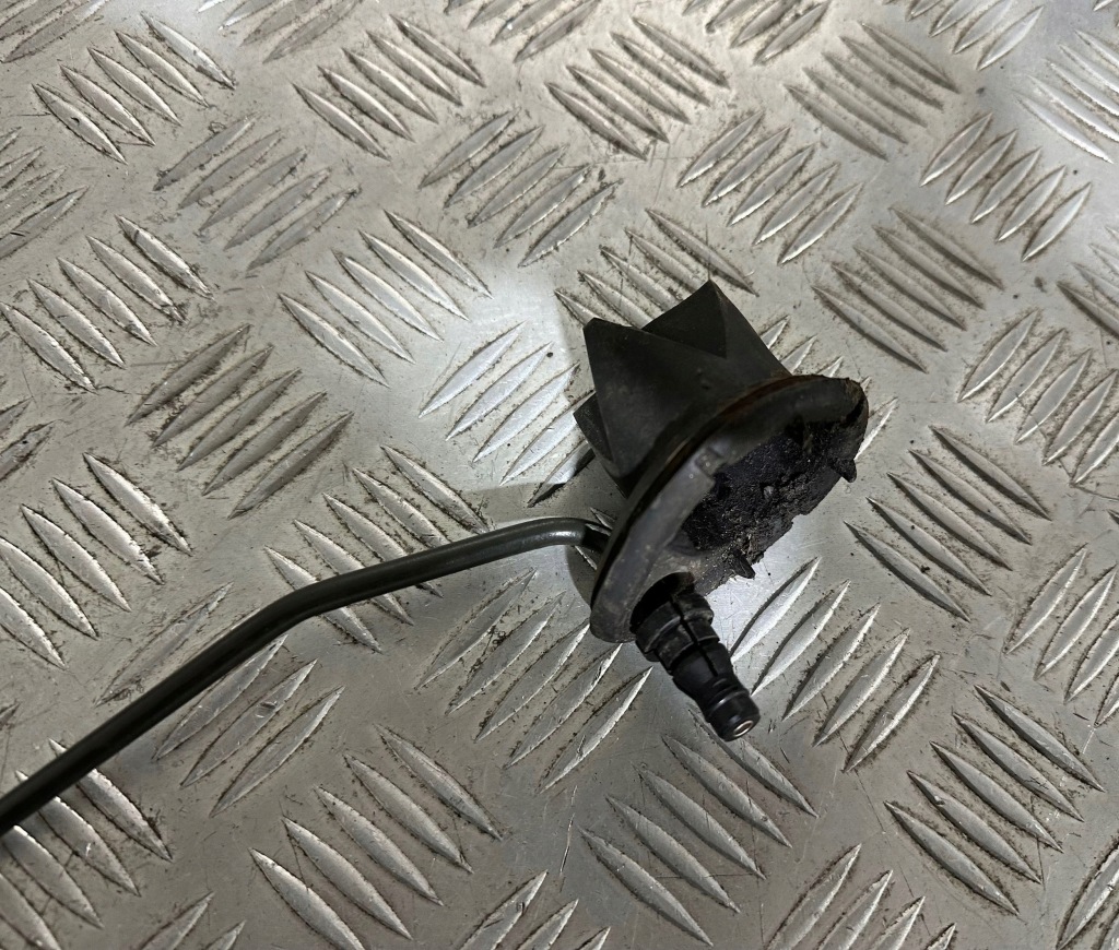 фото №10, Audi a6 c6 шланг циліндр зчеплення 4f1721465l