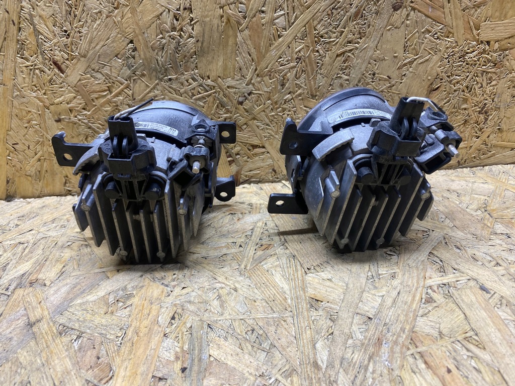 фото №4, Infiniti q50 q60 противотуманная фара led правый перед