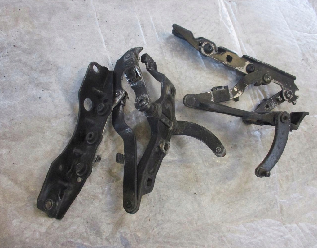 фото №1, Mercedes s klasa w221 lift петля петли капот