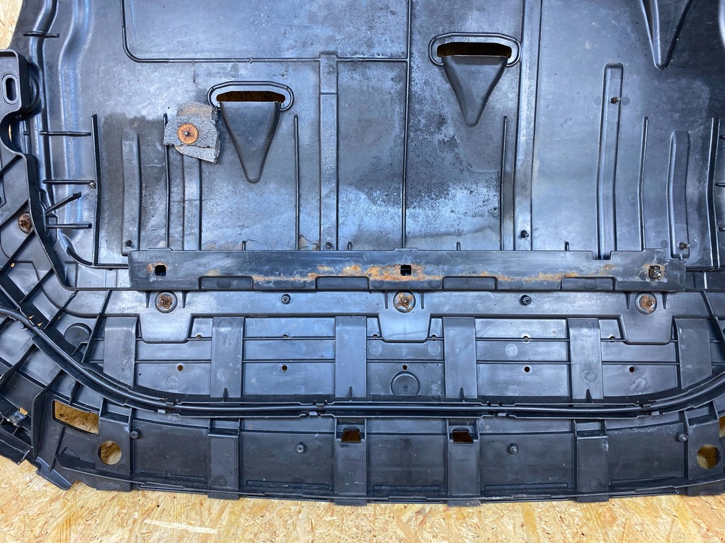 фото №13, Плита захист підлога pod двигун volvo v40 ii 31349714 31383735 2012-