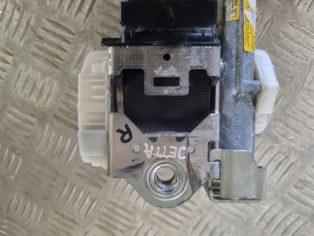 фото №4, Vw jetta 16 r 5c6 pas bezbieczeństa правий перед