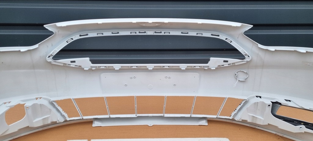 фото №8, Ford c-max mk2 lift 2015- бампер перед оригінал b388