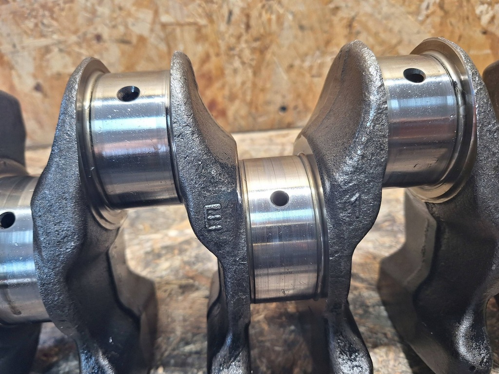 фото №9, Wał коленчатый toyota hilux vi 01-06 2.4 td 2kd номинал