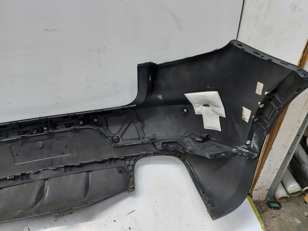 Купить Porsche macan s 95b бампер задний комплектный  lc9x