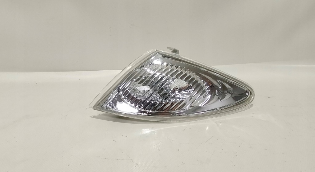 Купити Новий поворотник ліва перед mazda premacy 2001-