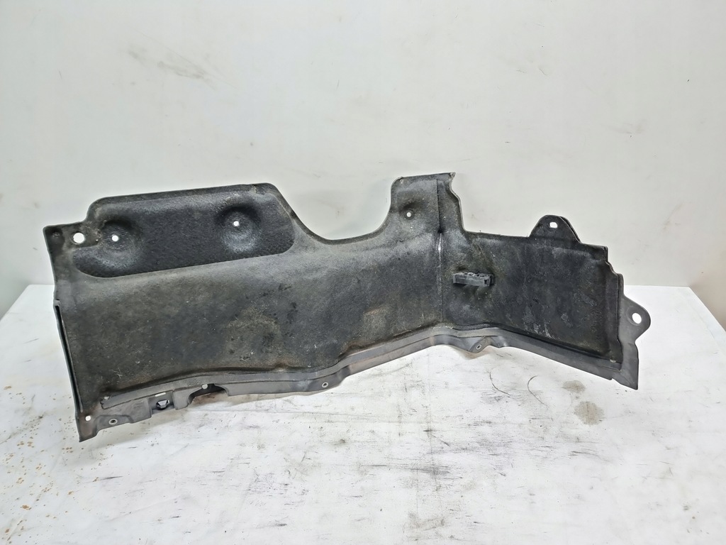 фото №1, Bmw 1 f40 защита стенка перегородочная