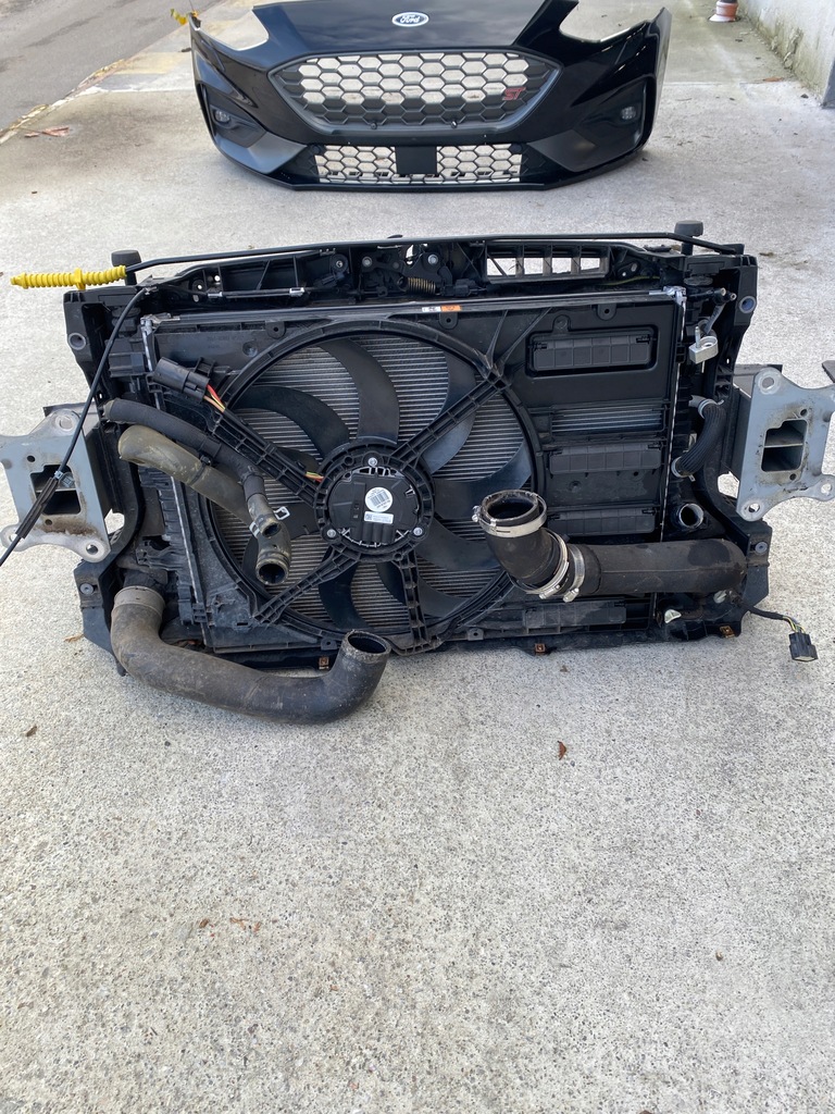 фото №7, Kompletny перед ford focus st line mk4 бампер капот решітка радіатора радіатор лампи