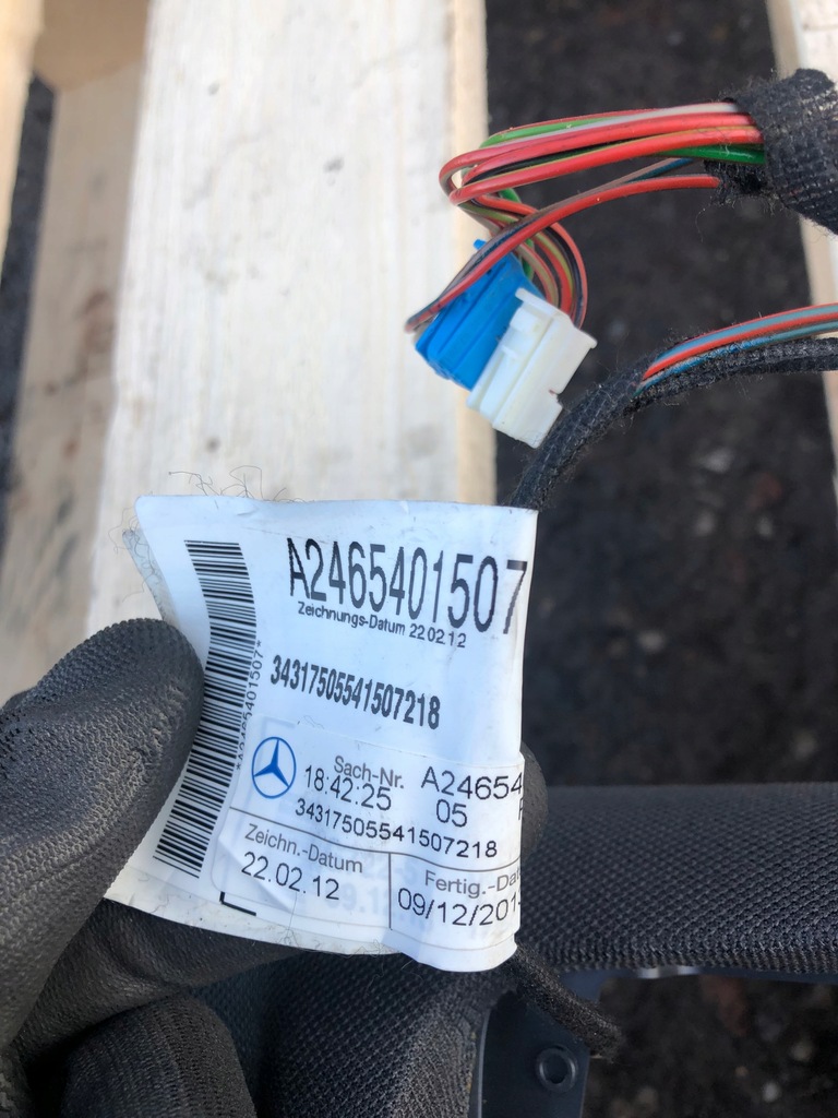 фото №11, Mercedes w246 стеля czarna панорама a2466900250