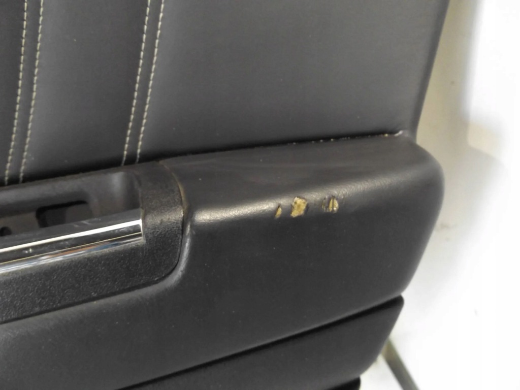 фото №2, Delta iii обшивка двері правий задня