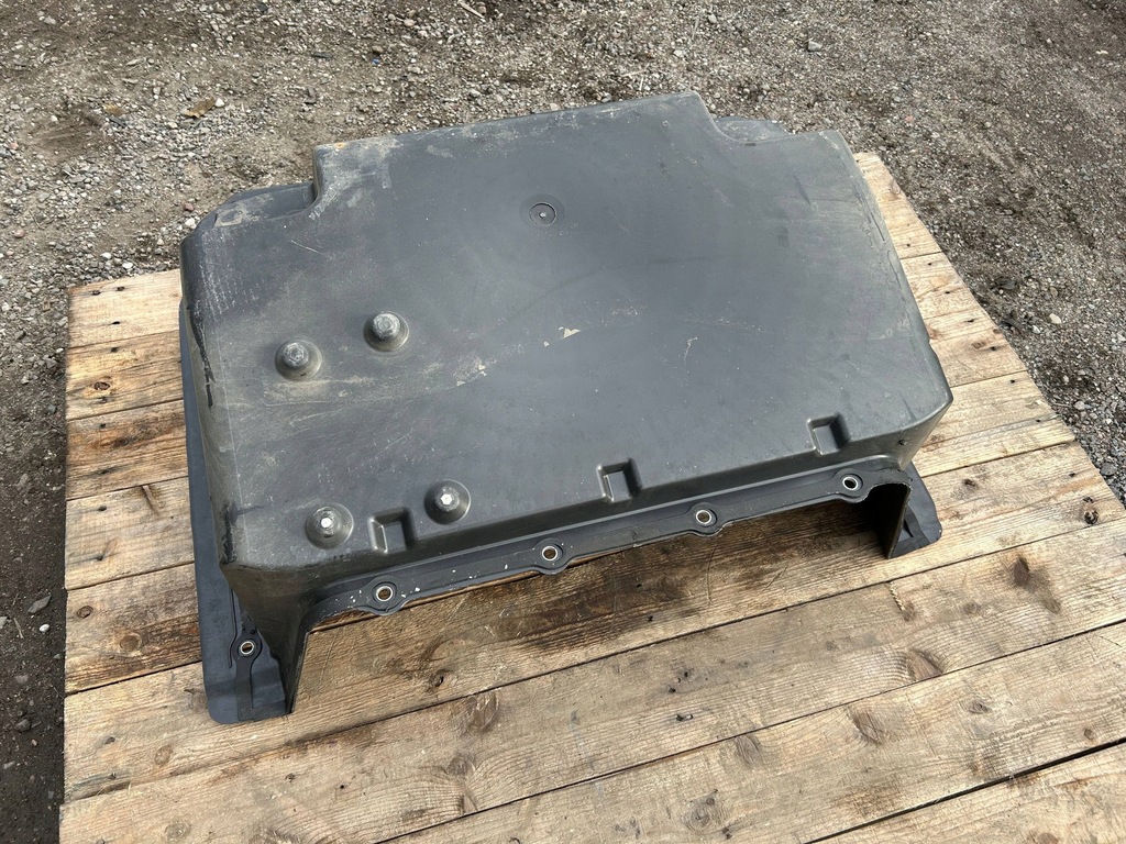 фото №10, Пол вкладка поддон ниша багажника maserati granturismo 2008-