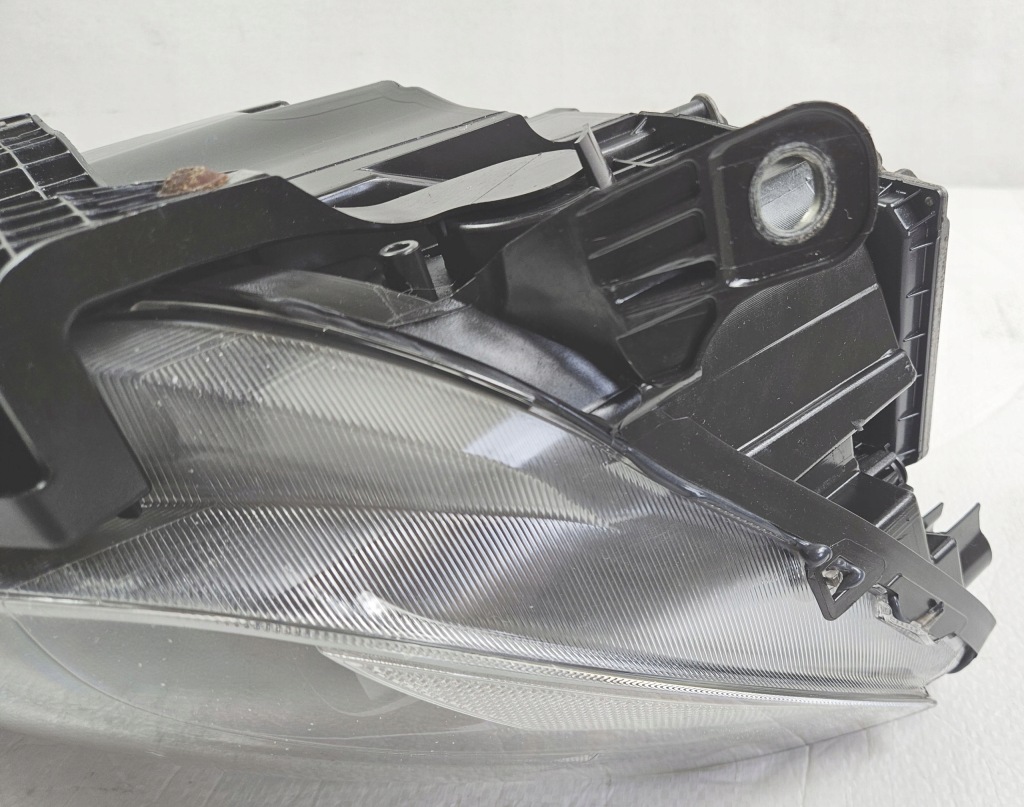 Фара правий передня maserati ghibli рестайлінг  full led 00670106166 Зі Шроту