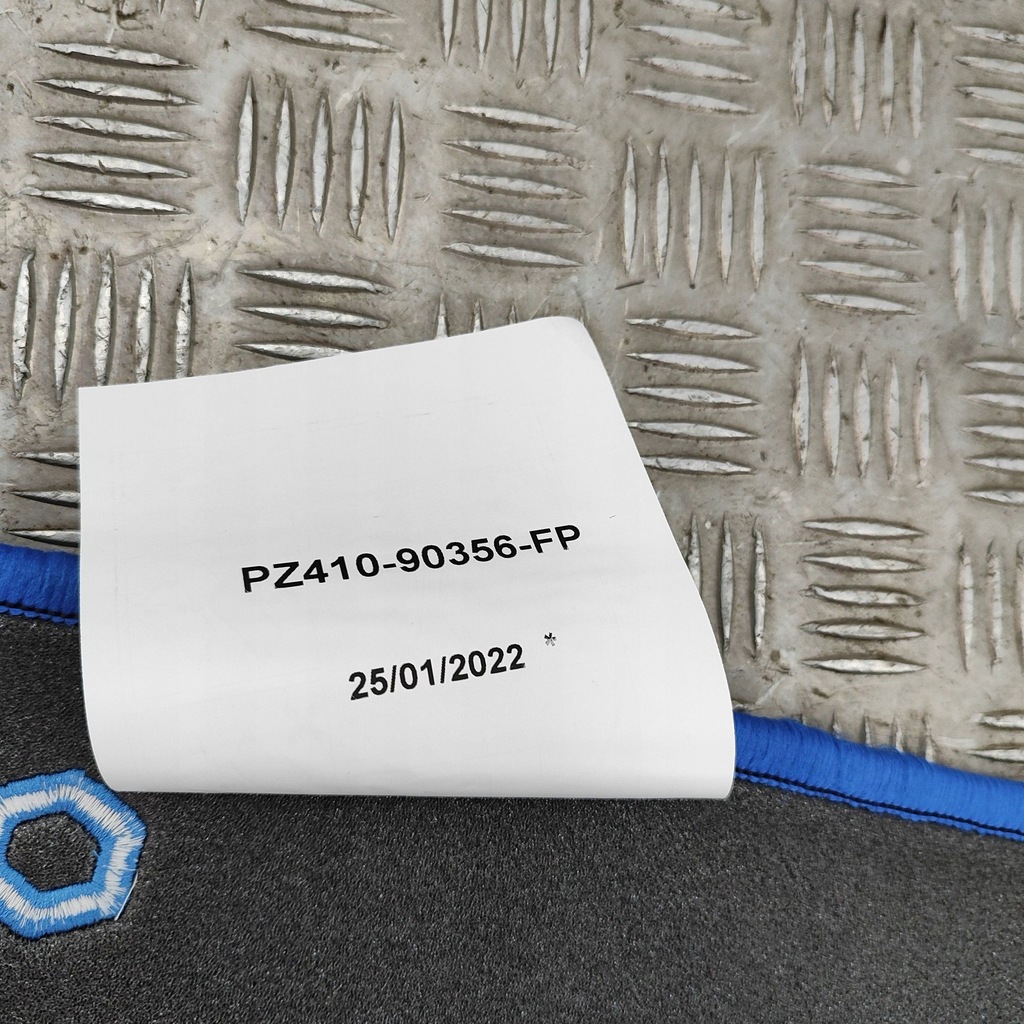 фото №8, Toyota aygo ab40 2014 набор коврики автомобильных