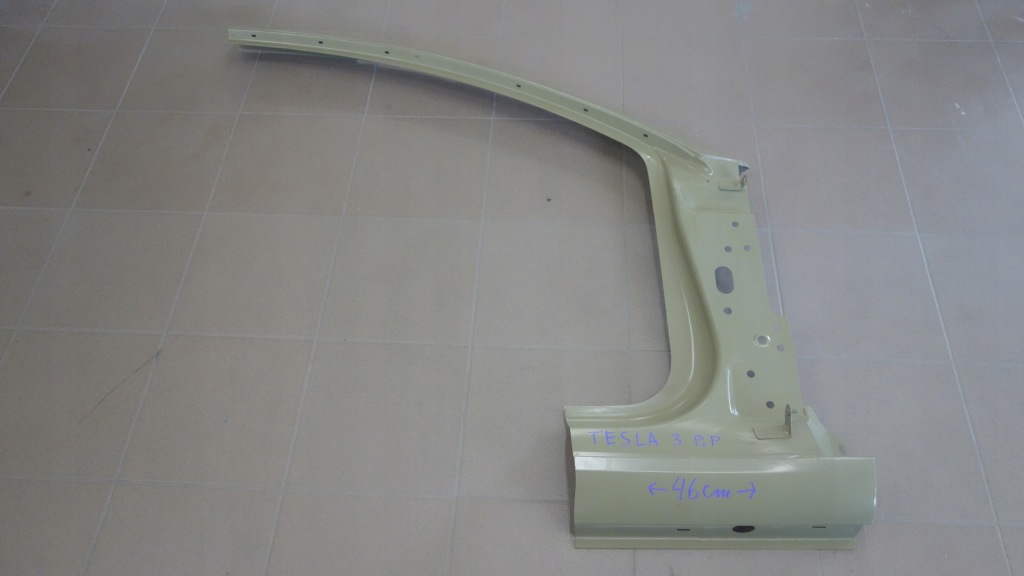 фото №1, Tesla 3 правий поріг блок двигуна a обшивка