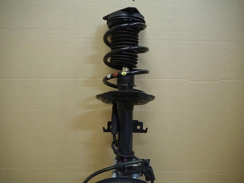 фото №3, Амортизационная стойка левый перед renault megane iv 1.6 thp