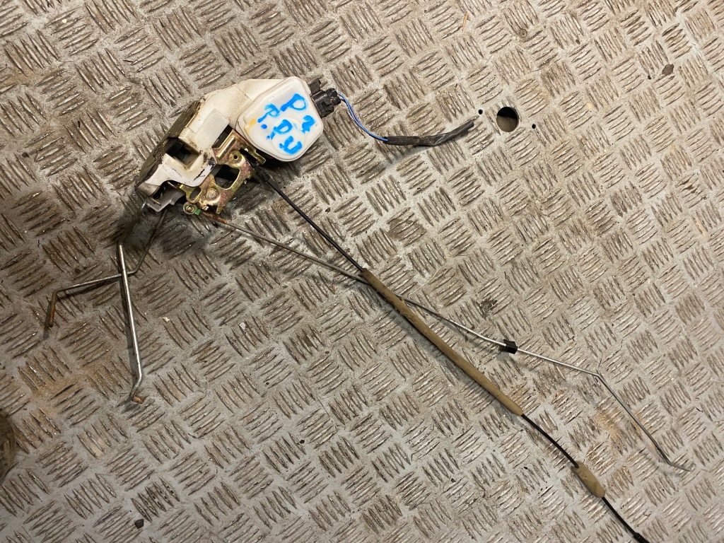 фото №1, Pajero iii 99-06 замок дверь правый перед 3d