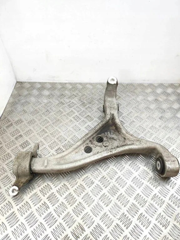 Рычаг передний mercedes-benz gle w166 11663300107 2.14l дизель 2017 с Разборки