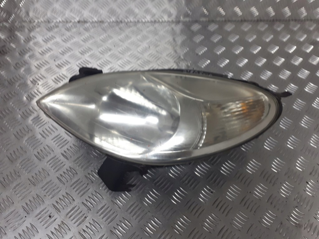 фото №1, Лампа левая передняя citroen xsara picasso 2.0 hdi