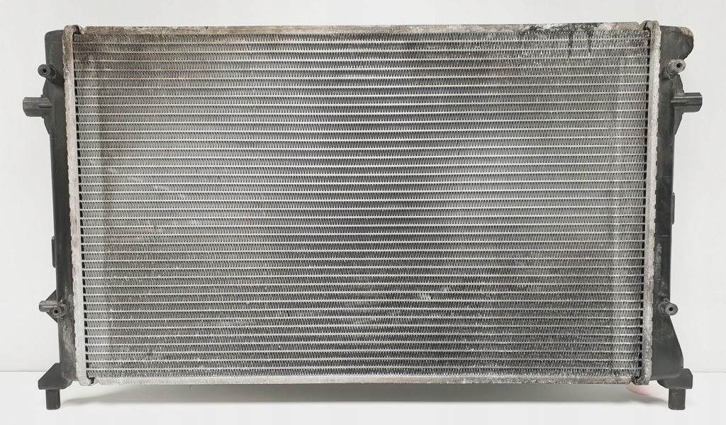 Радиатор воды vw passat b6 1.6 fsi 16v Недорого