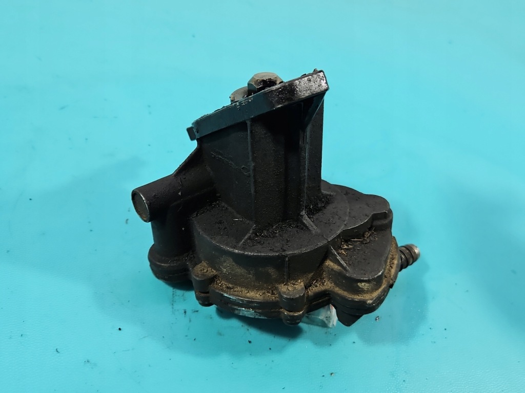 Насос вакуум vw transporter t4 075145100 2.4 d с Разборки