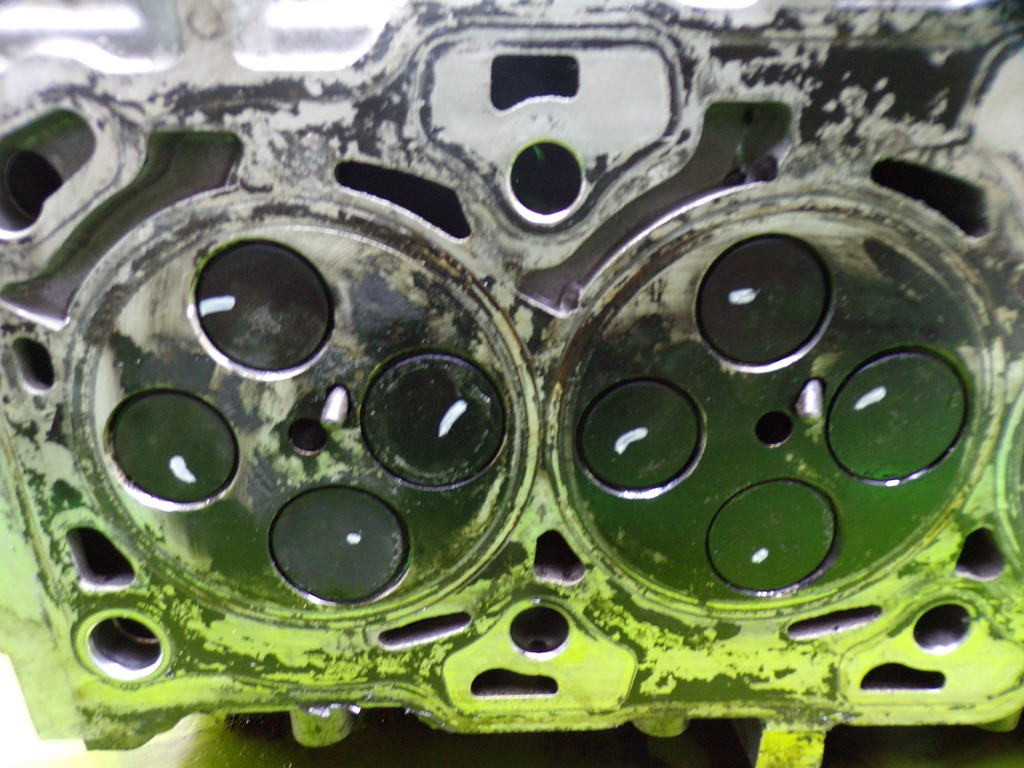 фото №8, Hyundai getz 1.5c rdi головка двигателя 2211127500