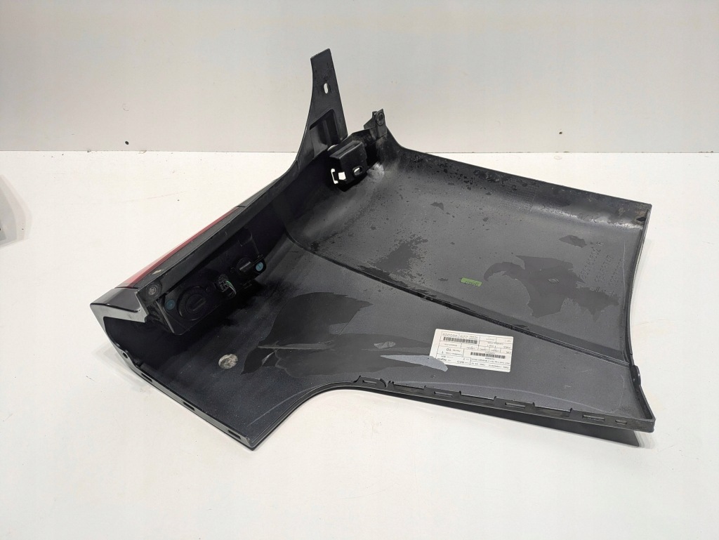 Уголок бампера заднего комплект renault trafic iii x82 850160502r с Разборки